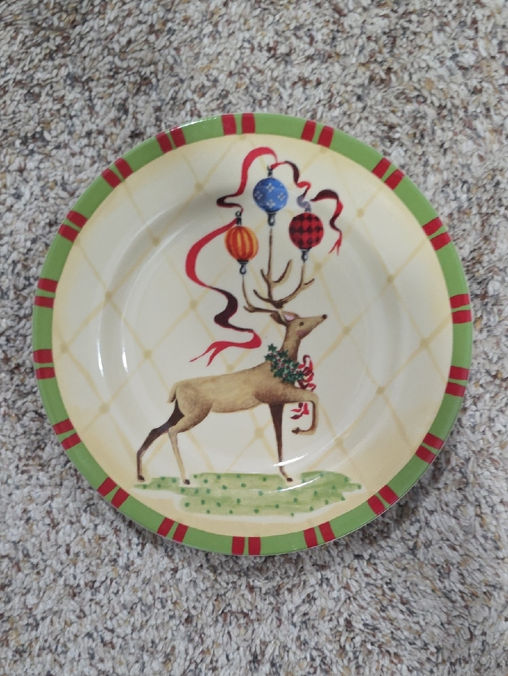 Gracey Knight Christmas Jubilee Bloomingdales Set of 3 Salad Plates Whimsical 8" - Picture 3 of 6